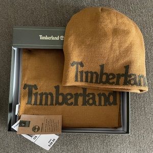 Timberland hat and scarf set